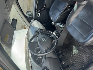 Vand Dacia Duster avariat fata - imagine 2