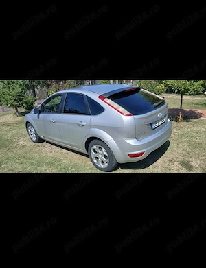 Ford focus berlină cu haion.2008 - imagine 10