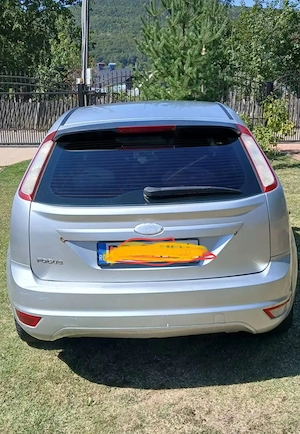 Ford focus berlină cu haion.2008 - imagine 5