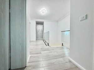 Zona Cora.4 camere.Constructie de calitate.GARAJ! - imagine 12