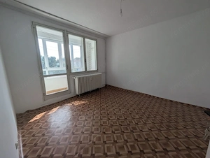 Vanzare Apartament 4 camere, 81 mp, balcon, bloc reabilitat, Rahova - imagine 2