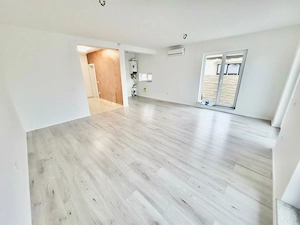 Zona Cora.4 camere.Constructie de calitate.GARAJ!