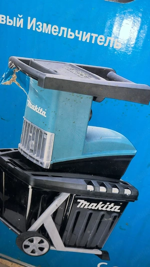 Tocator crengi electric Makita UD2500 - 2500W (Neutilizat, nescos din cutie)