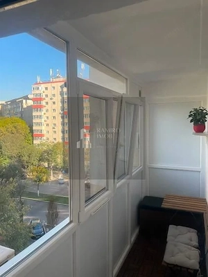 De vanzare 3 camere decomandat Piața Sudului Fantana Florilor - imagine 4