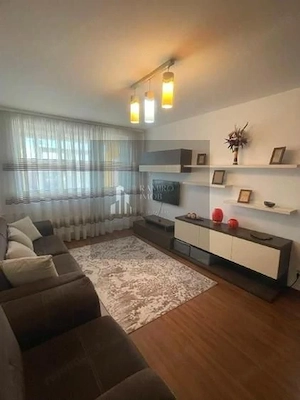 De vanzare 3 camere decomandat Piața Sudului Fantana Florilor - imagine 2