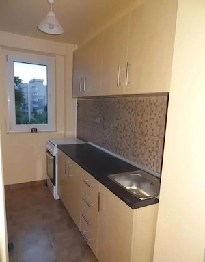 Piata Victoriei-Titulescu-metrou | 2 camere | decomandat  - imagine 6