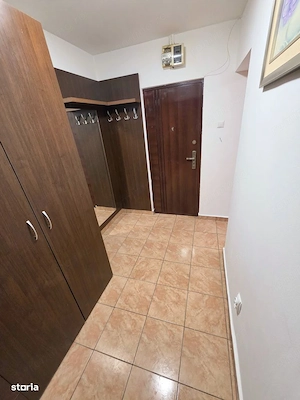 Garsoniera decomandata Drumul Taberei, metrou Valea Ialomitei - imagine 3
