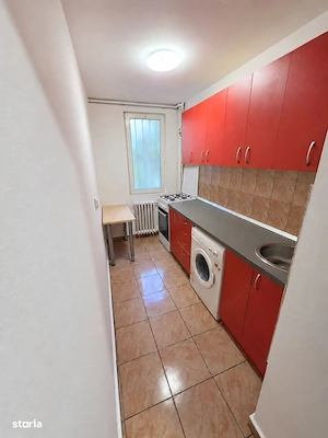 Garsoniera decomandata Drumul Taberei, metrou Valea Ialomitei - imagine 8