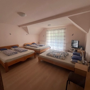 vand casa de vacanta pe Valea Avrigului - imagine 9