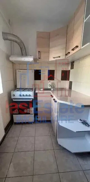 Apartament 1 Camera Galata - Biserica - imagine 6