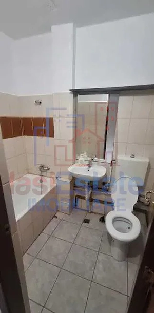 Apartament 1 Camera Galata - Biserica - imagine 7