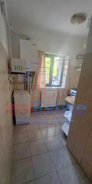 Apartament 1 Camera Galata - Biserica - imagine 8