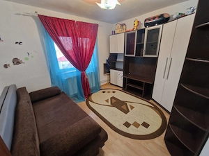 Apartament cu 3 camere decomandate   70 mp | Spațios, mobilat și utilat - imagine 6
