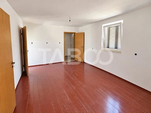 Casa individuala cu 3 camere in localitatea Cisnadioara din Sibiu - imagine 3