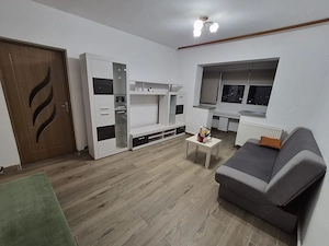 proprietar inchiriez ap 3 camere Calea Sagului