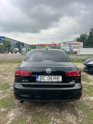 Vand Vw jetta 2017