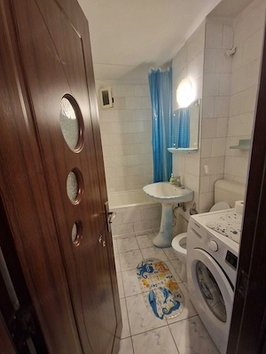 Apartament cu 3 camere decomandate   70 mp | Spațios, mobilat și utilat - imagine 4