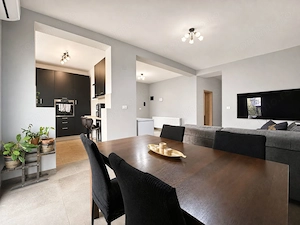 Casa cu 5 camere I teren 720 mp I renovata integral - Comision 0% - imagine 7
