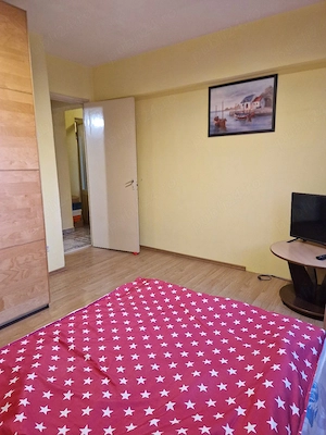 Ap. de închiriat Bdul. Bucuresti 2  cam. decomandat - imagine 9