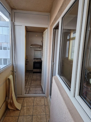 Ap. de închiriat Bdul. Bucuresti 2  cam. decomandat - imagine 7