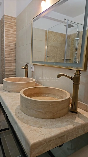 Casa duplex lux - Odaile Otopeni - 5 camere - 2 bai - 148mp - 126mp teren - imagine 6