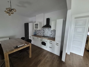 Vând apartament Ultracentral  Oradea - imagine 5