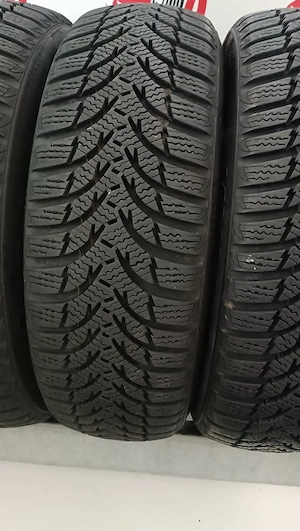 ANVELOPE 175/60/15 81T 175 60 15 KUMHO CP N10845 M+S - imagine 2