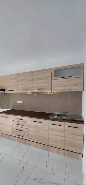 3 Camere de inchiriat | Rahova | Centrala proprie | x2 Bai