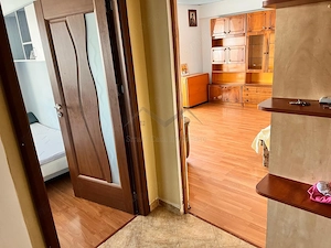 Apartament 3 camere 2 bai decomandat galata - imagine 5