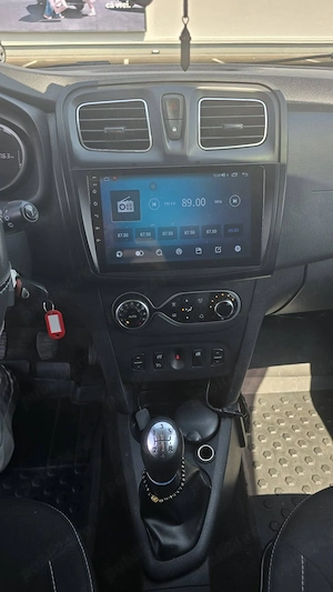 Dacia Sandero Laureate  - imagine 5