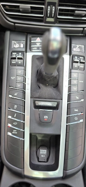 VÂND Porsche Macan S 3.0 V6 (354 CP) - imagine 8