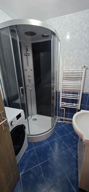 Vand apartament 2 camere - imagine 4