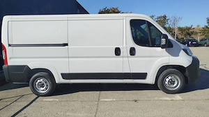 Opel Movano Van DETARAT 2499kg - imagine 2