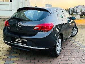 Opel Astra J Hatchback 1.6 Benzina 120 Cp Euro 6 Cutie Manuala 146000 KM Inmatriculat Ro - imagine 4