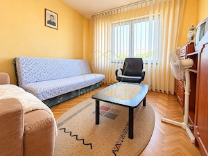 Apartament 3 camere de vanzare, decomandat, 2 bai, zona Circumvalatiunii - imagine 2