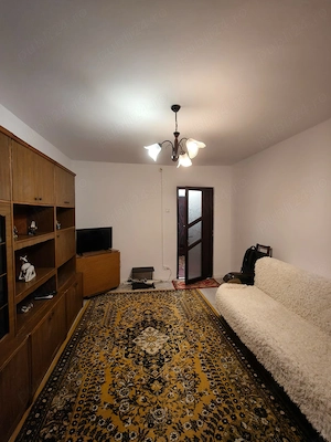 Apartament de inchiriat model decomandat 56mp Ciurchi - imagine 7