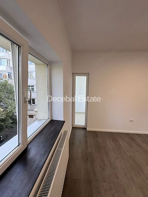 Metrou Stefan cel Mare - Garsoniera decomandata 35 mp, renovata + boxa - imagine 2