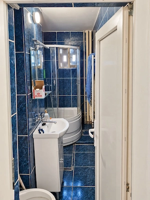 Renovat complet. Aproape de Spitalul Judetean. Mobilat si utilat.  - imagine 7