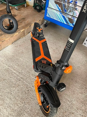 vând g2 max 