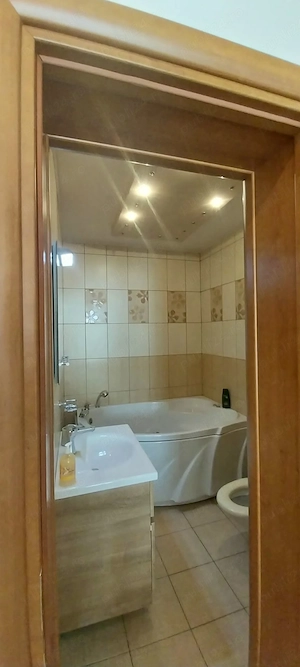 Apartament 3 camere Cartier Prima , Garaj subteran, 2 Bai .  - imagine 4
