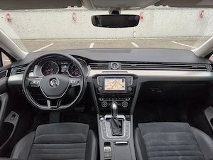 Volkswagen Passat B8 - imagine 8