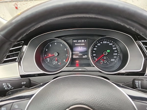 Volkswagen Passat B8 - imagine 10