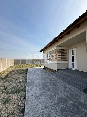 Casa individuala cu 4 camere in Mosnita Noua - imagine 19