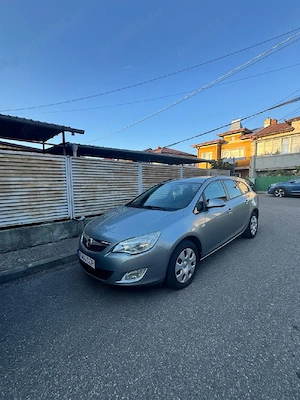 opel astra j - imagine 3
