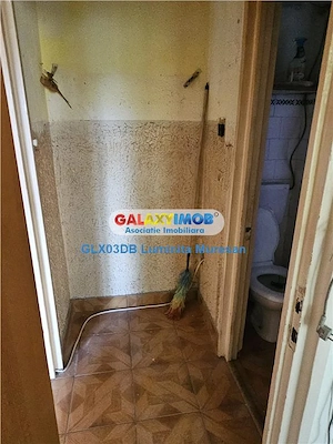 Vanzare apartament 3 camere semidecomandat Targoviste Micro 6 - imagine 5