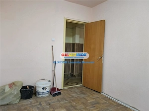 Vanzare apartament 3 camere semidecomandat Targoviste Micro 6 - imagine 20