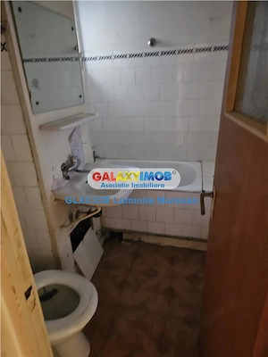 Vanzare apartament 3 camere semidecomandat Targoviste Micro 6 - imagine 8