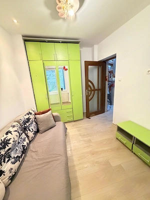 De inchiriat Kilometrul 0] Ap. 3 camere Parter   Vis- -vis Lipscani, vedere spre Centrul Vechi - imagine 5