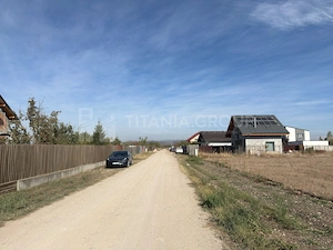 Teren intravilan 500 mp, utilități în proximitate - Hărman, zona Fish4Life - imagine 6