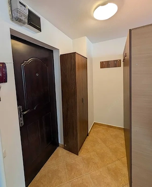 garsoniera dristor-metrou 1 minut - imagine 4